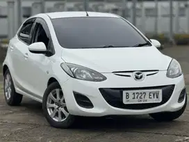 Mazda 2 1.5 V AT 2012 CUKUP TDP 5 jt