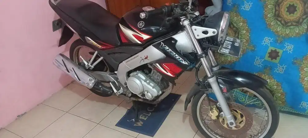 Dijual cepat yamaha vixion satu tangan