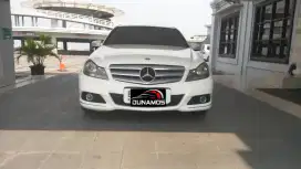 Mercedes Benz Mercy C200 AVG AVA CGI 2013