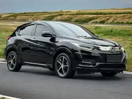 Honda HR-V 1.8 Prestige At 2020 km +/- 50.000