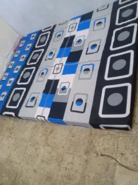 Di jual kasur busa premium masih bagus UK pj 180 ,llbr 140 ,tggi 10 cm
