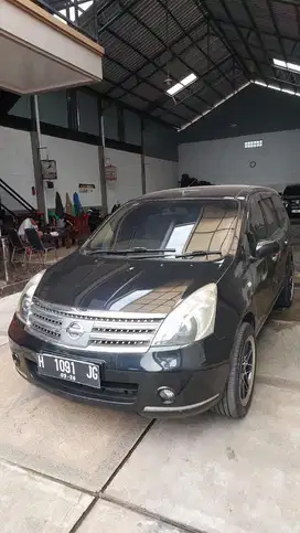 Grand Livina 2010 1.5 A/T Ultimate