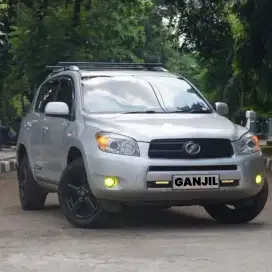 Toyota Rav4 2.4  4x2