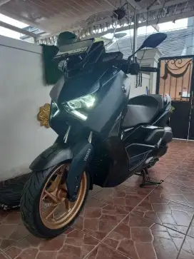 Yamaha X MAX 2023