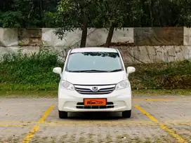 Honda Freed 1.5 SD AT 2013 AC double