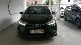 LOWKM - Toyota Yaris GR Sport AT 2022 Hitam PREMIUM B2594VVD