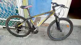 Sepeda MTB WIMCYCLE Roadtech RX ukuran 26 Alloy