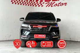 (LOW KM65rb) Toyota Fortuner VRZ TRD 2.4 AT 2021