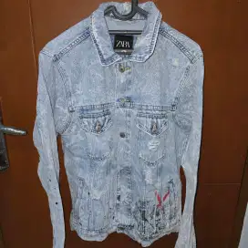 JAKET ZARA OVEREACT GRAFFITI BLUE DISTRESSED EMO GOTH BUTTON UP DENIM