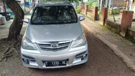 daihatsu xenia LI 1.0 2009