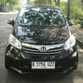 Honda Freed 2013 Gress bgt!!!