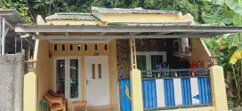 Jual rumah + isinya dgn akses mobil