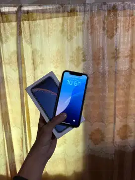 IPHONE XR 128 NO MINUS ALL OPERATOR SIAP PAKAI