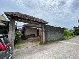 Di jual Rumah pagar Bumi siap huni