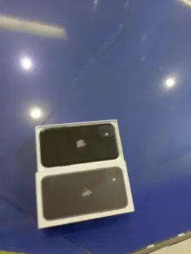 Iphone 11 64gb dari awal full