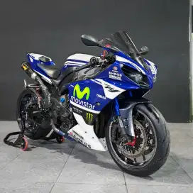 Yamaha R1 Movistar 2014 Full Paper Limited Edition