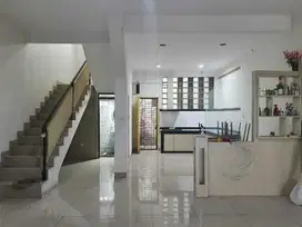 Dijual Rumah Nyaman Siap Huni di Kembar