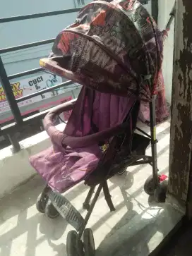 Dijual stroller masih oke