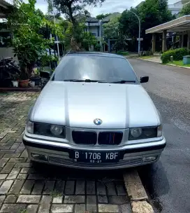 Jual BMW E 36 type 323i Cibubur