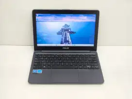 Type Laptop : ASUS E203MAH