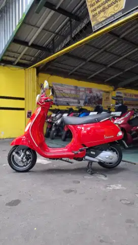 READY VESPA LX 125 IGET 2022 MULUS