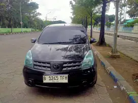 Nissan Livina 2009 Bensin