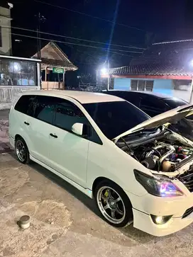 Innova 2013 V Diesel Matic Full Spek