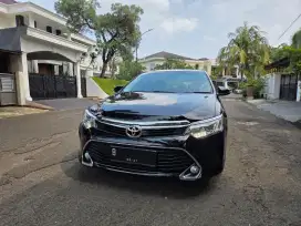 LowKM Camry 2016 V 2.5 Elegan + Comfort (Very Good Condition)
