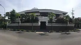 Dijual Rumah Hook 2 Lantai Full Furnish Kertajaya Indah Surabaya Timur