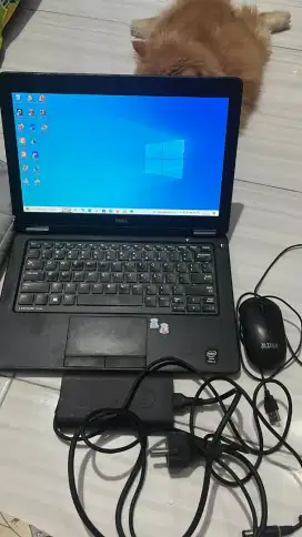 Laptop DELL RAM 8