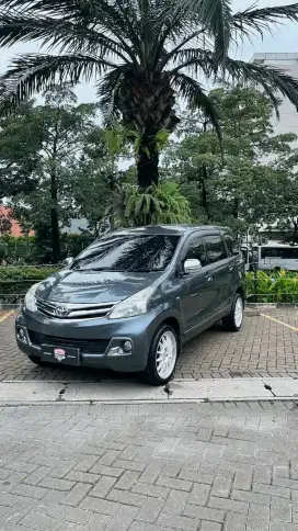 Toyota Avanza G automatic 2014