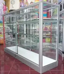 Etalase 1,5M×1M Meter Serbaguna