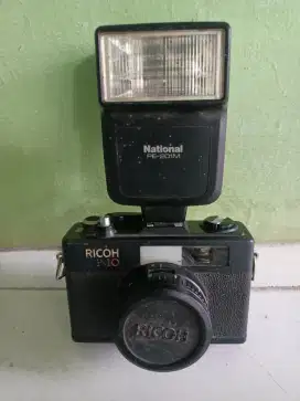 Kamera Ricoh f-10