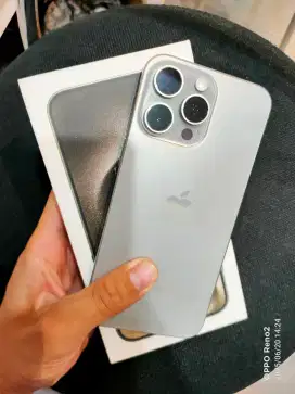 iPhone 15 pro max 256gb resmi muluss