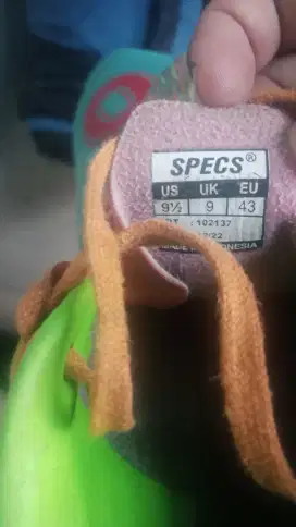 Sepatu SPECS alpha