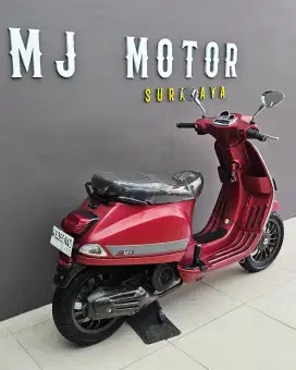 Piaggio vespa S12t tahun 2020