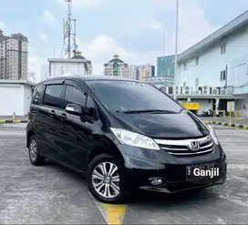 Honda Freed SD istimewa