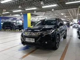 Honda HRV facelift E 1.5 Automatic 2018