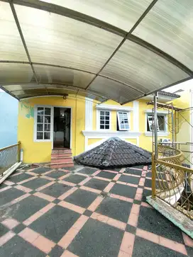 Disewakan rumah 5 kamar furnis bisa untuk mes perusahaan Cikarang