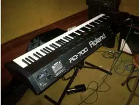 Digital piano Roland Rd 700