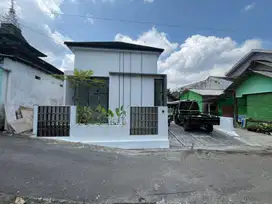 RUMAH MODERN HARGA 535Jt DI NGAGLIK SLEMAN, SIAP AJB