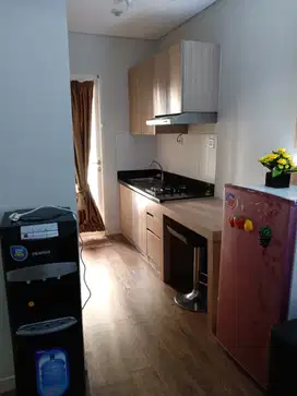 Disewakan Apartemen Madison Park dekat Central Park, Taman Anggrek