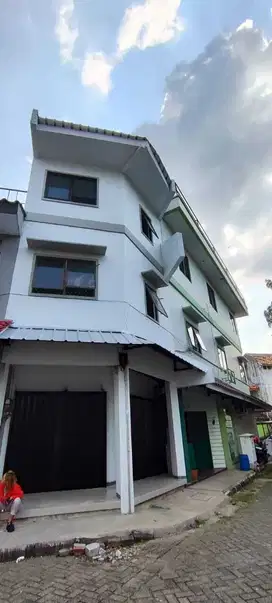 Jual Ruko Hook 3Lantai 2Muka Baru Renov di Plaza BSD Tangerang