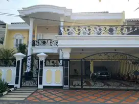Rumah Elegant Mewah ada Kolam Renang Luas Tanah 560m2 di Pondok Kelapa