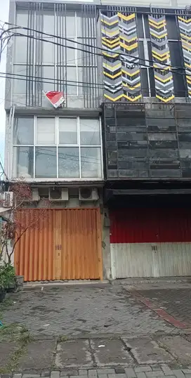 DIJUAL  RUKO TENGAH KOTA JL. BOGOWONTO MURAH SIAP PAKAI