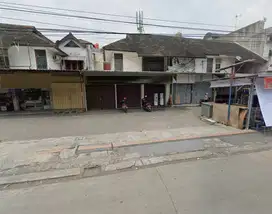 Dijual Ruko Lokasi Ramai di Jl. Tlogosari Raya Semarang
