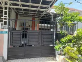Dijual
Rumah Medokan Sawah