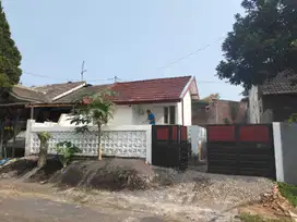 DIJUAL RUMAH CEMOROKANDANG