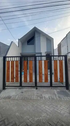 Hanya 800Jtan Rumah Baru Gress 1 Lantai Daerah Rungkut
