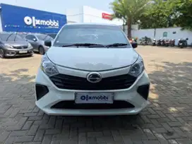 TDP Rendah Daihatsu Sigra 1.0 D Bensin-MT 2024 Hitam CSBAD